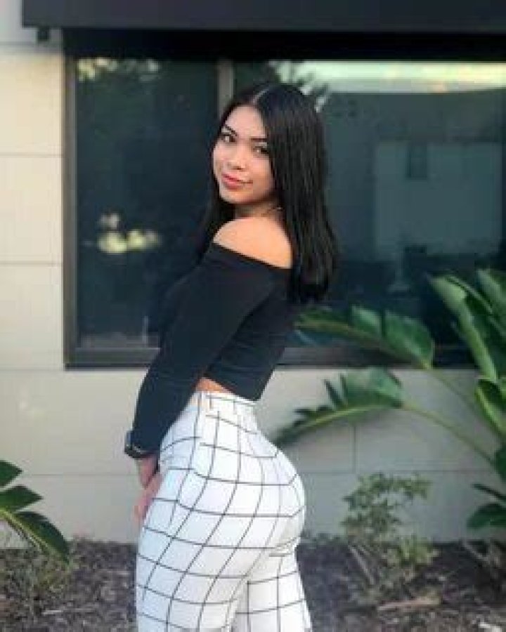 Aishah Sofey Erome: Unpacking the Rise of a Lifestyle Influencer