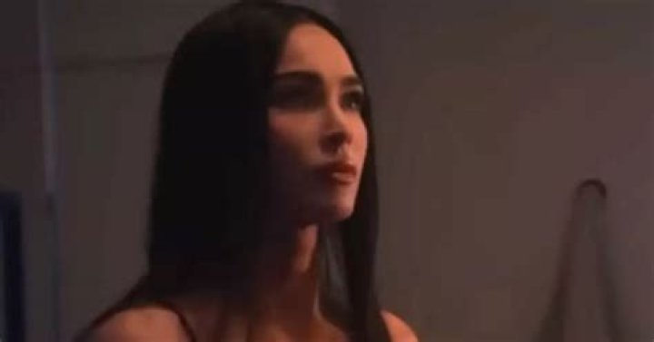 Exploring the Buzz Around Erome Megan Fox: What People Are Looking For