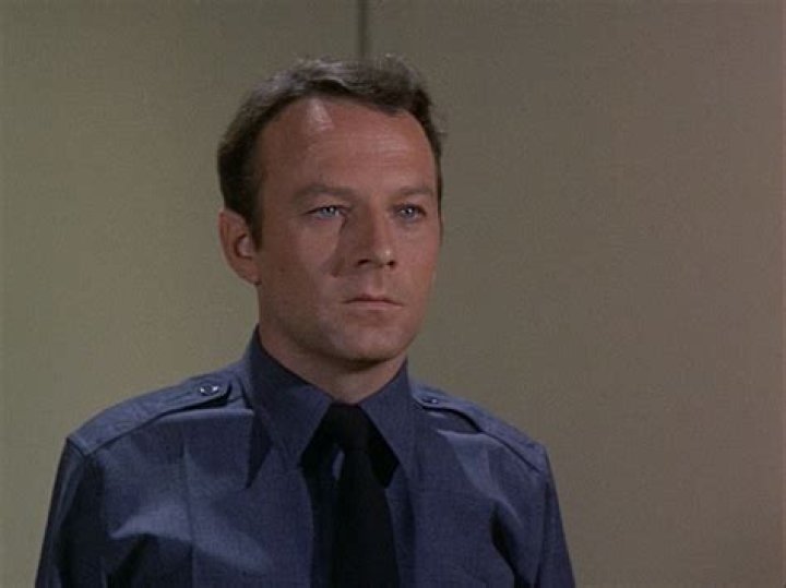 Remembering Larry Linville A Life Beyond The Screen